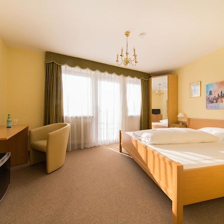 Hotel Simon Gauting Luaran gambar